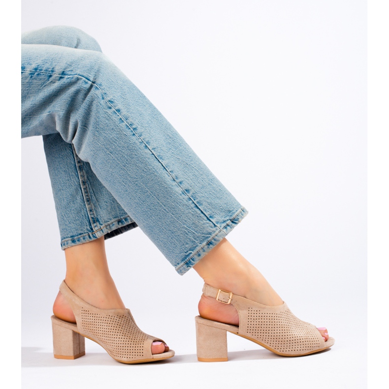 W. Potocki Beigefarbene, durchbrochene Sandaletten mit hohem Absatz von Potocki 1