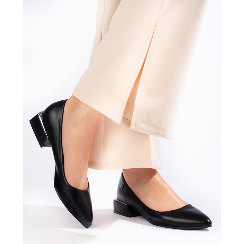 Vinceza Damen-Ballerinas mit niedrigem Absatz in Schwarz 1