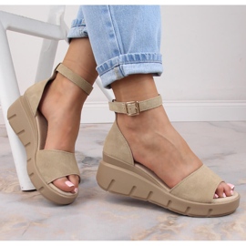 Beige Wildledersandalen für Damen Filippo DS4455 1