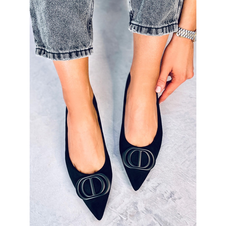 Arte Schwarze Ballerinas mit mandelförmigen Spitzen 1