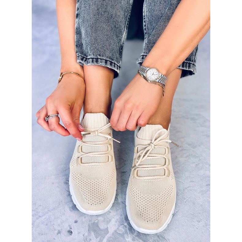 Caruso Beige Sockensportschuhe 2