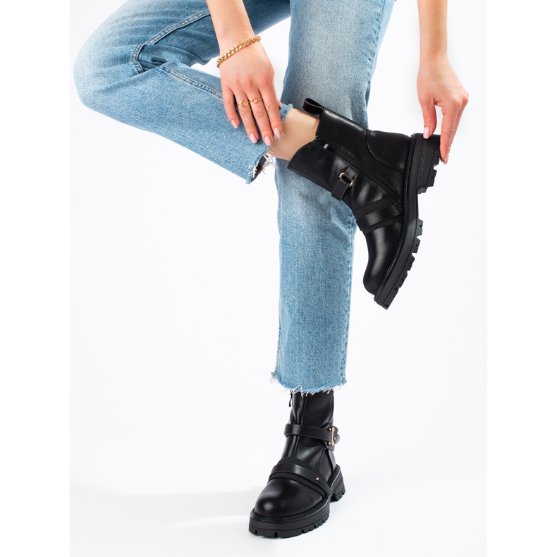 Schwarze Damenbeutel mit Protektor 1