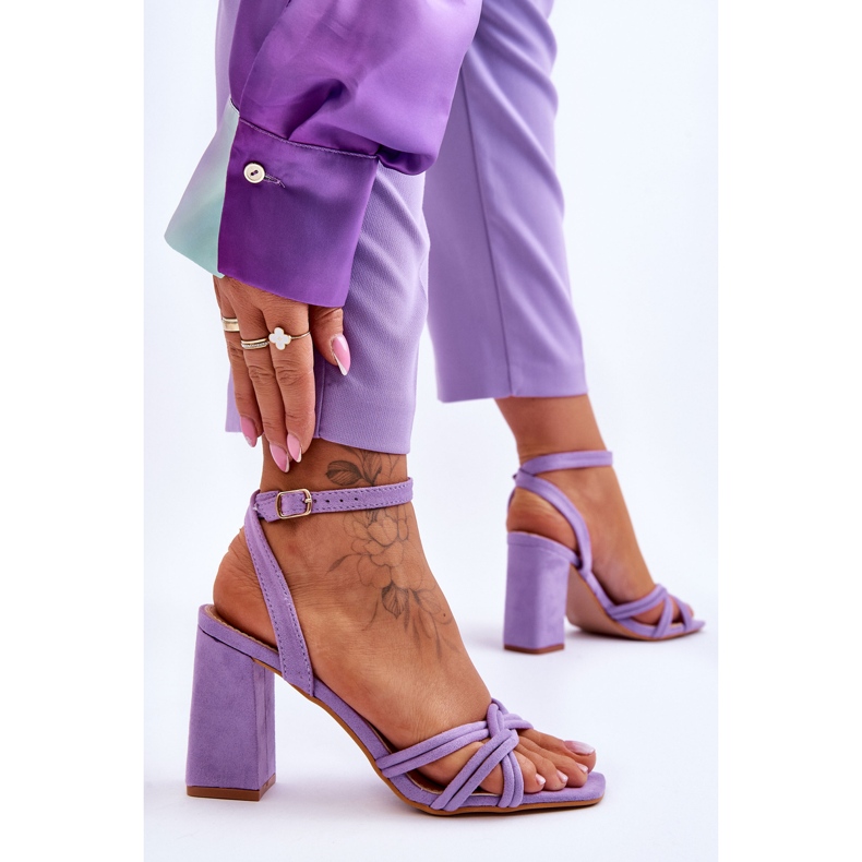 Klassische Wildleder-Sandalen mit hohem Absatz Lila Bernett 2