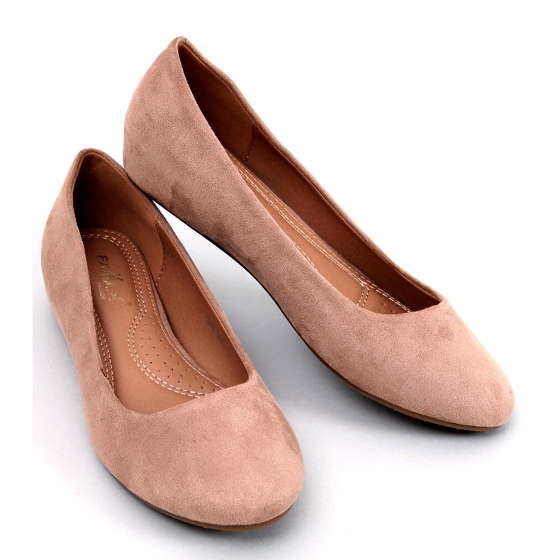 BM Lumley Khaki Ballerinas mit Keilabsatz beige 2