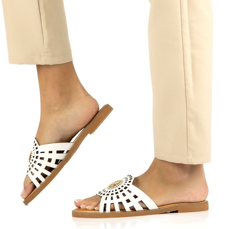 Modische durchbrochene Damen-Flip-Flops mit Zirkonen Filippo DK4621/23 WH Weiß 8