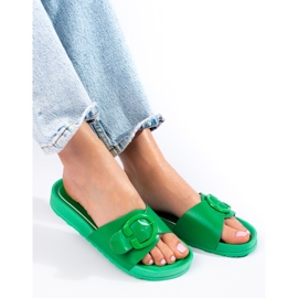 Shelovet Slides mit grüner Schnalle 1