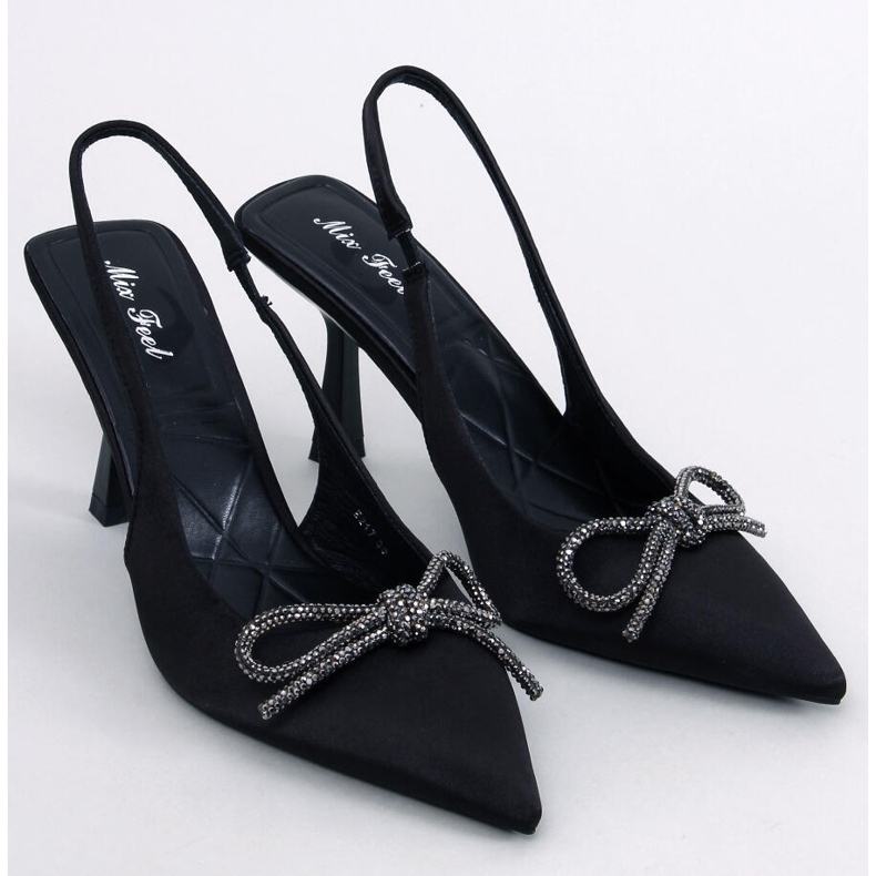 Hannah Schwarze Pumps mit offenem Absatz 1