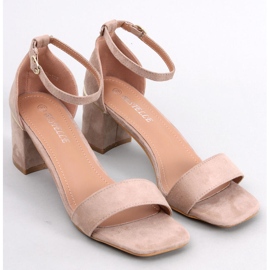 Rocco Apricot-Sandalen mit niedrigem Absatz beige 1