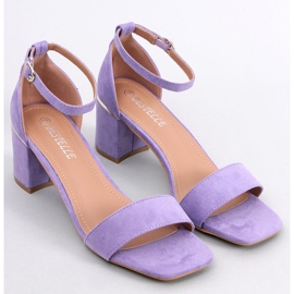 Rocco Lila Sandalen mit niedrigem Absatz 1