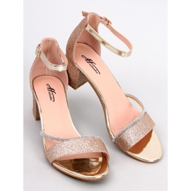 BM Altidore Gold-Sandalen mit niedrigem Absatz golden 1