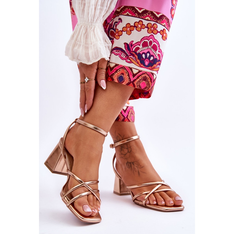 FB2 Modische Felisa-Sandalen mit hohem Absatz in Roségold golden 2