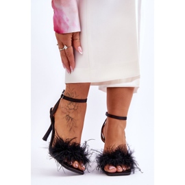 FB2 Damensandalen mit Federn, Schwarz, Tiffany 1