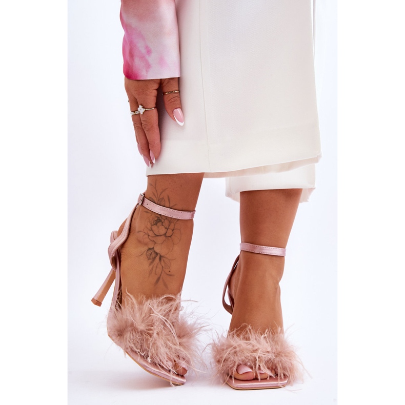 FB2 Nudefarbene Tiffany-Federsandalen für Damen rosa 1