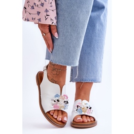 Vinceza Damen-Ledersandalen mit Steinen White Mersea schwarz 1