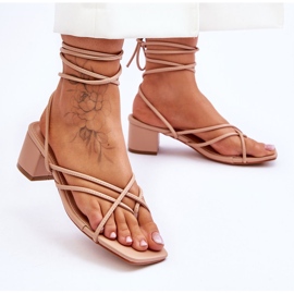 Gebundene Sandalen Beige High Heels Secret Love 2