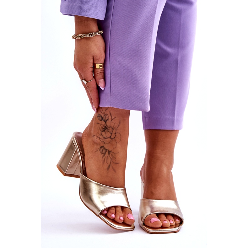 Klassische Damen-Flip-Flops aus Leder in Metallic-Gold golden 1