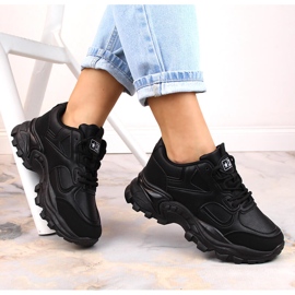 Schwarze Damen-Sportschuhe auf der Plattform eVento 5465 1