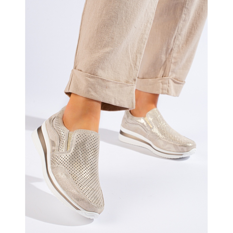 Shelovet Plateau-Sneaker aus goldenem Leder 1