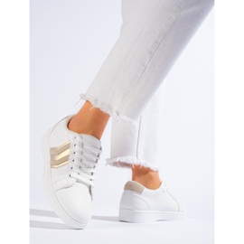 Weiße klassische Sportschuhe von Shelovet 1