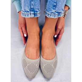 BM Durchbrochene Ballerinas Forlani Beige 1