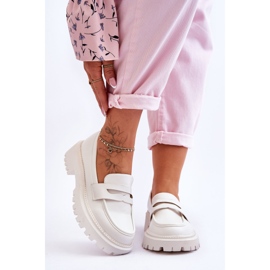 Weiße Riverside Slip-On-Plateau-Mokassins 2