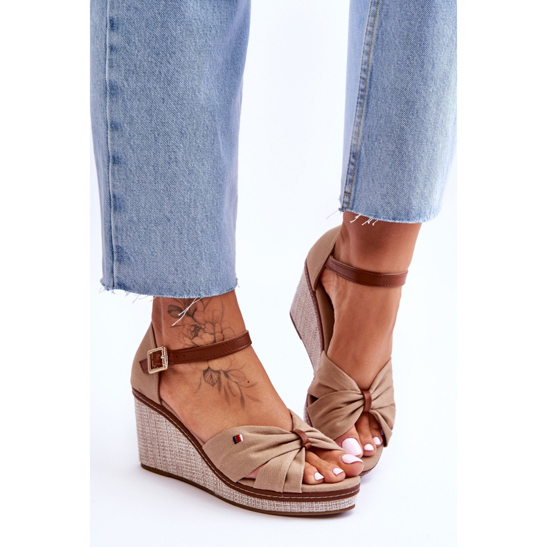 PS1 Damensandalen mit geflochtenem Keilabsatz in Dunkelbeige Judith 1