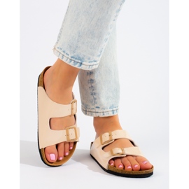 W. Potocki Lackierte Potocki-Pantoffeln beige 1