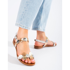 Flache Damensandalen von Shelovet in Silber 1