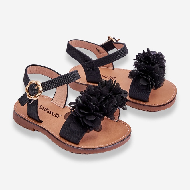 Modische Kindersandalen mit schwarzen Polyblumen 2