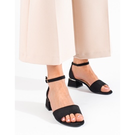 Schwarze Shelovet-Sandalen mit niedrigem Absatz 1