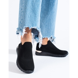 Schwarze Slip-On-Sneaker mit Keilabsatz von Shelovet 1