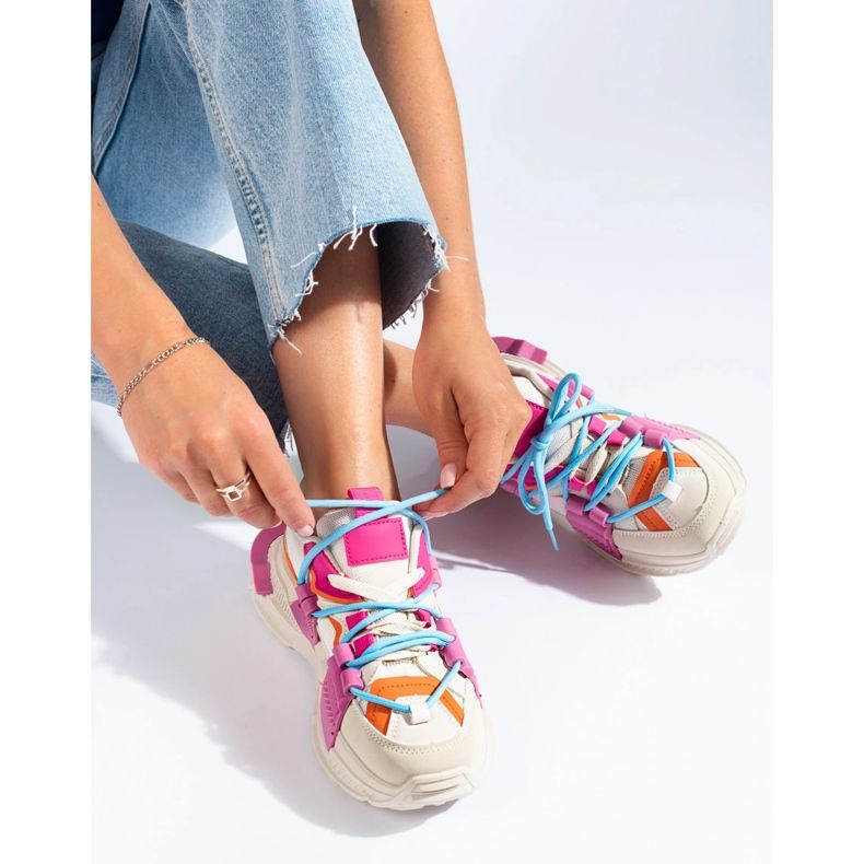 Mehrfarbige Damen-Sneaker mit dicker Sohle von Shelovet weiß 2